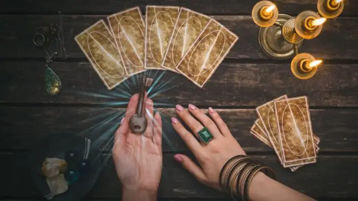 Tarot citanje za naredne dane za sve znake zodijaka.