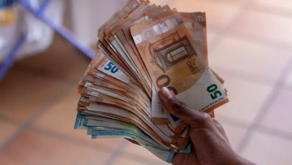 Jul 2025. godine obećava značajne finansijske prilike za određene horoskopske znakove nema sumnje da ce imati srece. Jul 2025. godine obećava značajne finansijske prilike za određene horoskopske znakove nema sumnje da ce imati srece.