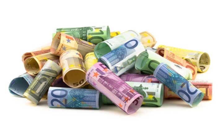 Veliki finansijski horoskop do kraja jula 2025: Zašto se ovim znacima smeši novac?