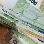 Ova tri znaka zodijaka dobijaju novac na koji više nisu računali – Lav, Rak i Ovan!