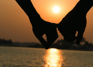 STARA LJUBAV SE VRAĆA U OVOM MJESECU: Otkrijte koji znakovi dobijaju NOVU ŠANSU DA VRATE BIVŠU LJUBAV!