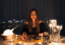 CIGANSKE KARTE OTKRIVAJU SUDBINU DO KRAJA GODINE: Rezultati su iznenadili čak i same astrologe!