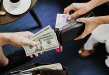 FINANSIJSKA SREĆA DOLAZI: Jedan znak prima novac koji rešava problem koji ga je GODINAMA DRŽAO BUDNIM!