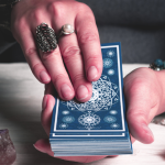 CIGANSKE KARTE OTKRIVAJU SUDBINU DO KRAJA GODINE: Rezultati su ZAPREPASTILI čak i astrologe!