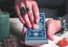 CIGANSKE KARTE OTKRIVAJU SUDBINU DO KRAJA GODINE: Rezultati su ZAPREPASTILI čak i astrologe!