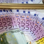 FINANSIJSKI HOROSKOP ZA NAREDNE DANE: Novac, prilike i važne odluke za svih 12 znakova Zodijaka!