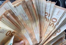DOSTA JE BILO BESPARICE – ZVIJEZDE OTVARAJU VRATA VELIKOG BOGATSTVA: U narednom periodu pojedine znakove očekuju OGROMNA FINANSIJSKA SREĆA, NOVI IZVORI ZARADE I KARMIČKE NAGRADE ZA SAV NJIHOV TRUD, dok će drugi MORATI PAŽLJIVO ČUVATI SVAKI NOVČIĆ!